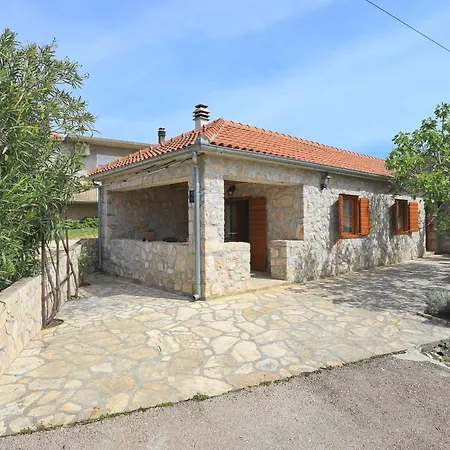 Feriehus House With A Parking Space Sukosan, Zadar - 18279 *